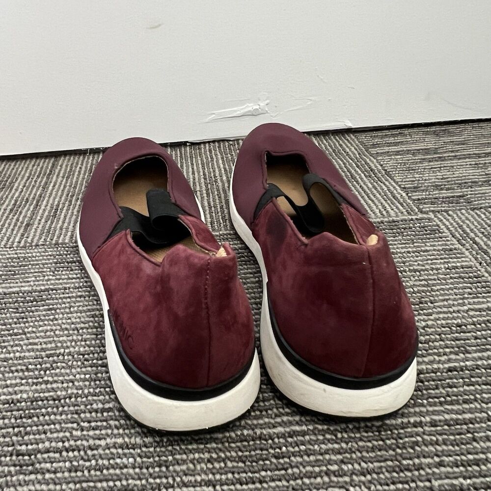 Vionic Burgundy Flats - Picture 3 of 9